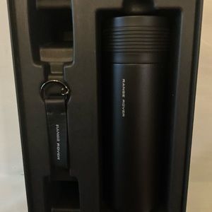 COPY - COPY - COPY - NWT Genuine/OEM New Range Rover “Handover Pack’ with Tumbl…